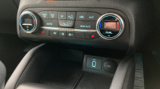 Ford Focus 1.0 EcoBoost 125 Titanium 5dr Petrol Hatchback